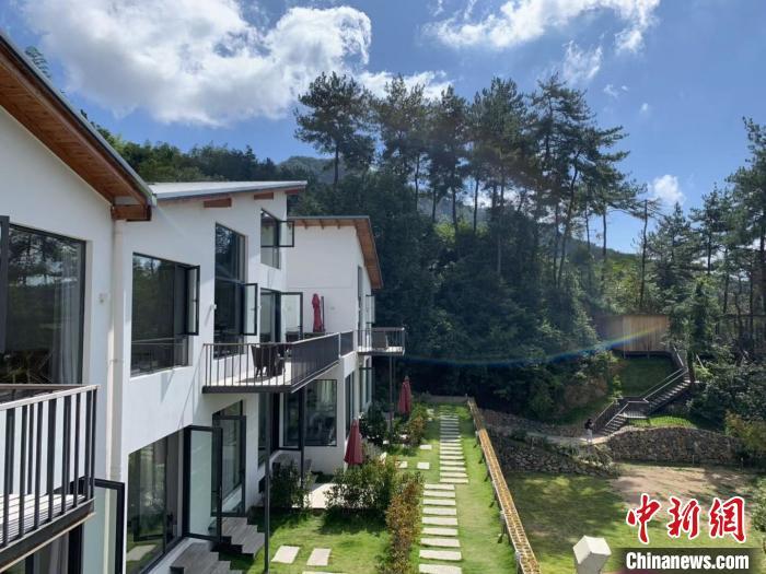 報(bào)告顯示：八成民宿一度停業(yè) 住宿企業(yè)員工復(fù)產(chǎn)率達(dá)到65%